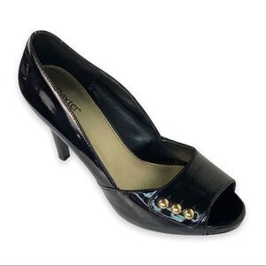 Dexter Black Patent Peep Toe Heels With Gold Studs Size 9